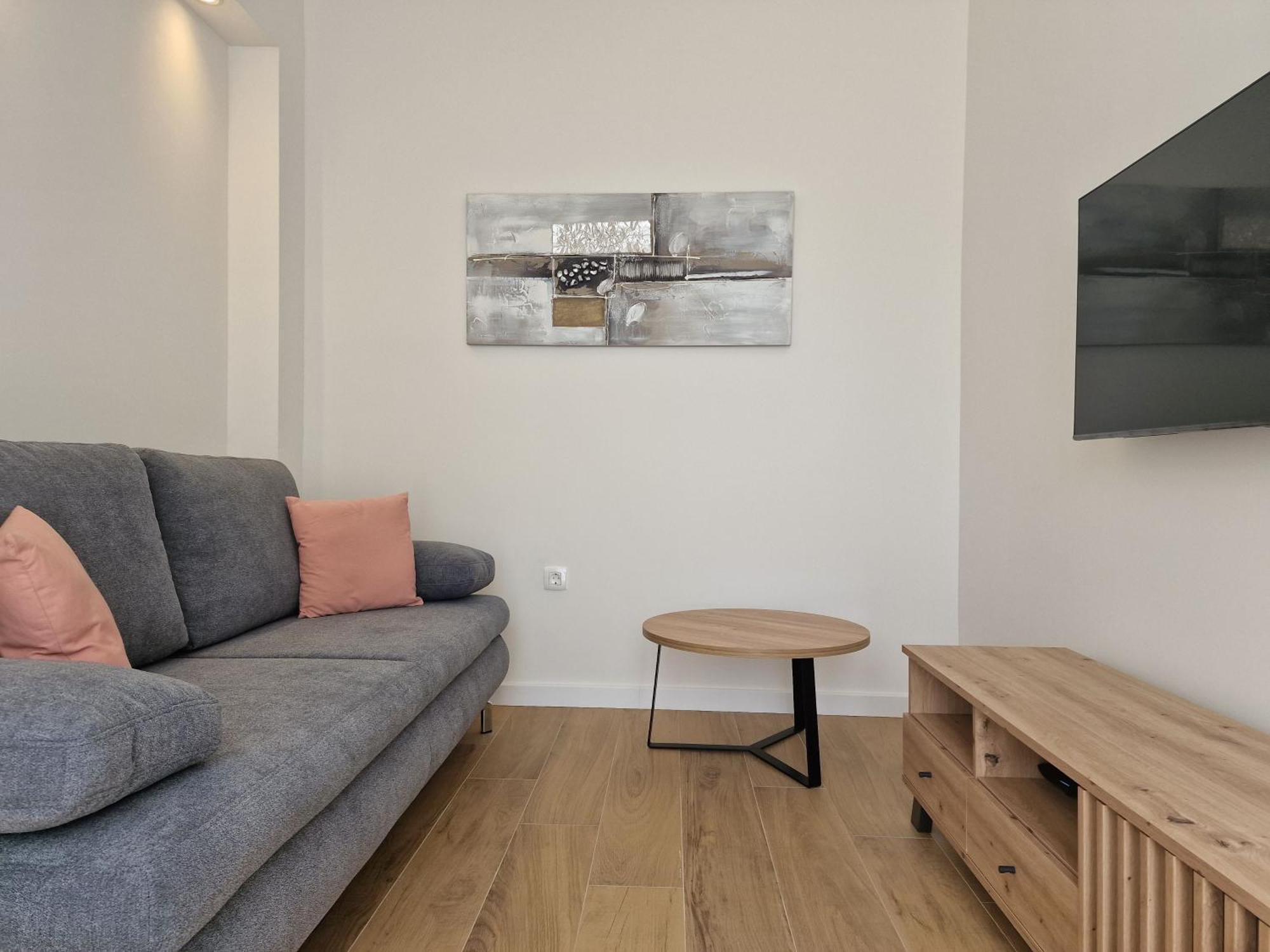 Apartments Miamare Примоштен Екстер'єр фото